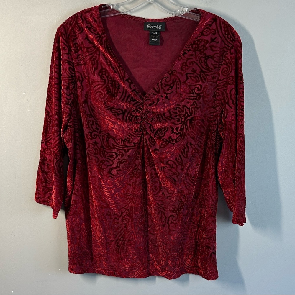 Lane Bryant Red Crushed Velvet Paisley Top Shirred V-Neck Size 14/16